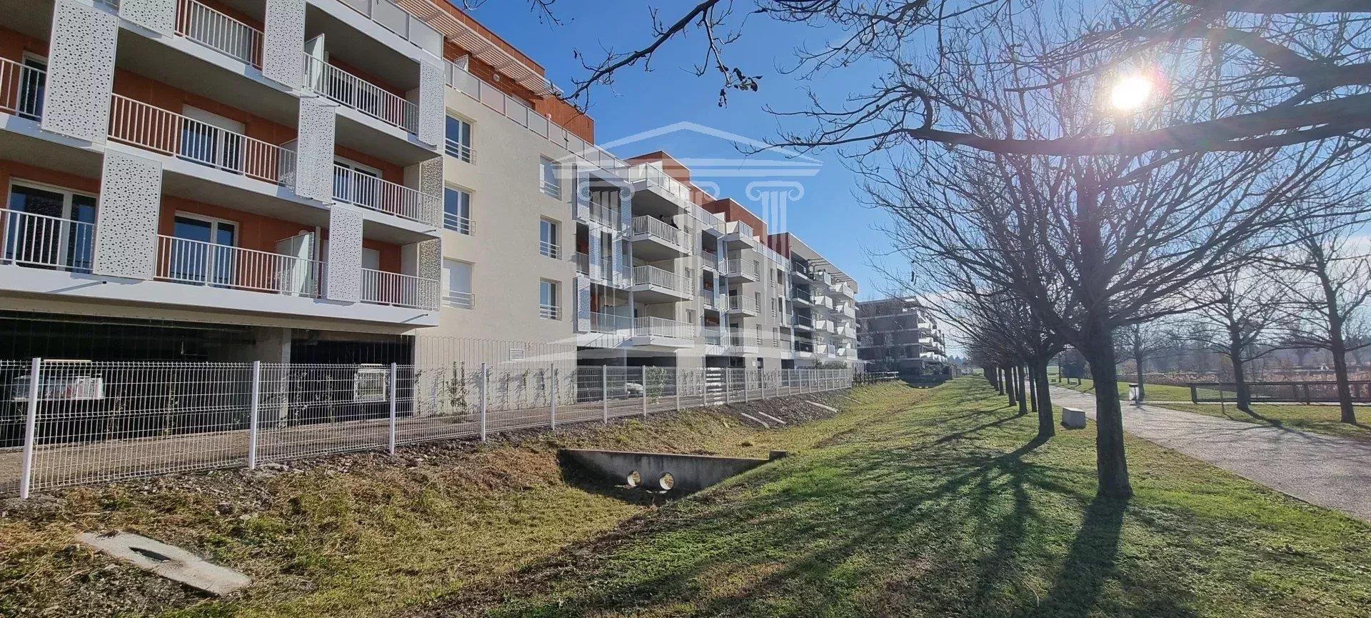 Appartement à vendre, 70m², Monteux