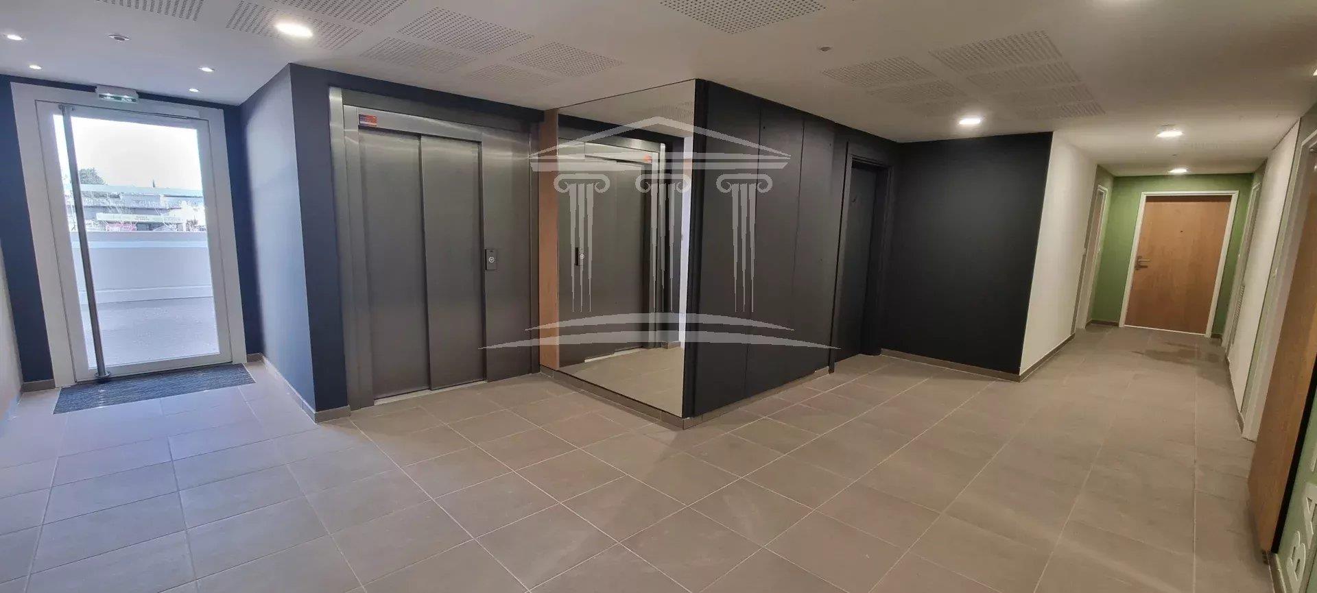 Appartement à vendre, 70m², Monteux