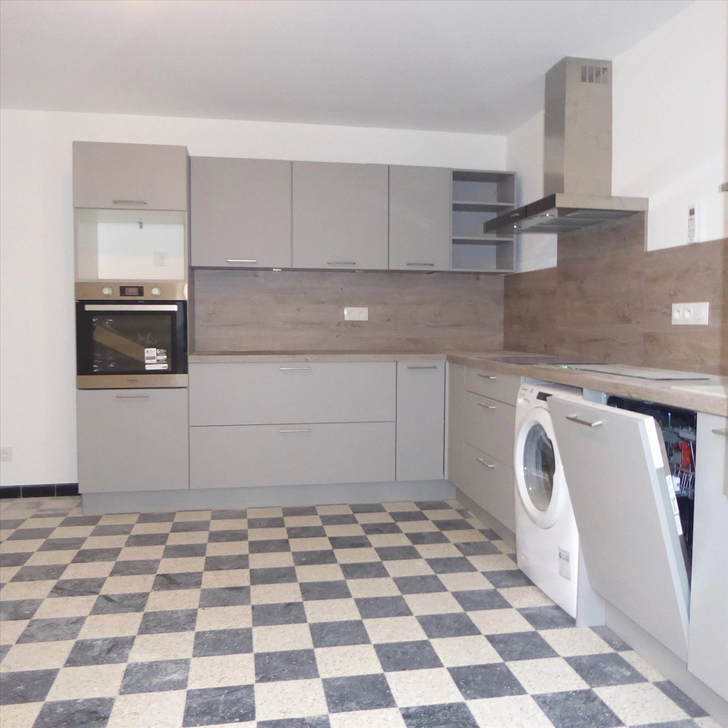Maison à louer, 77m², Oppède