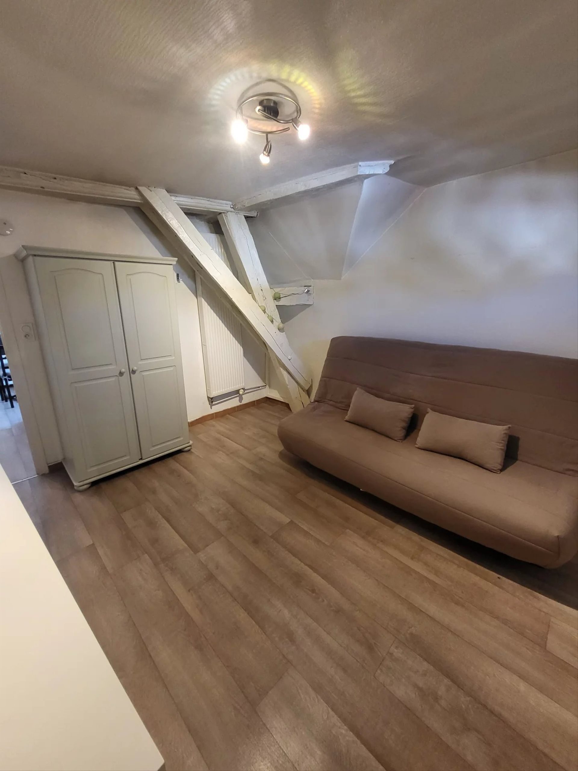 Appartement à louer, 27m², Beaune