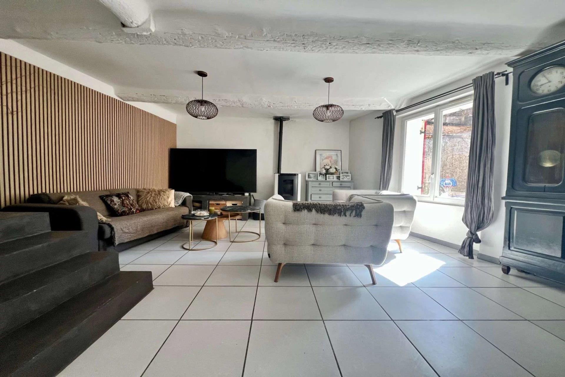 Maison à vendre, 150m², Pourcieux