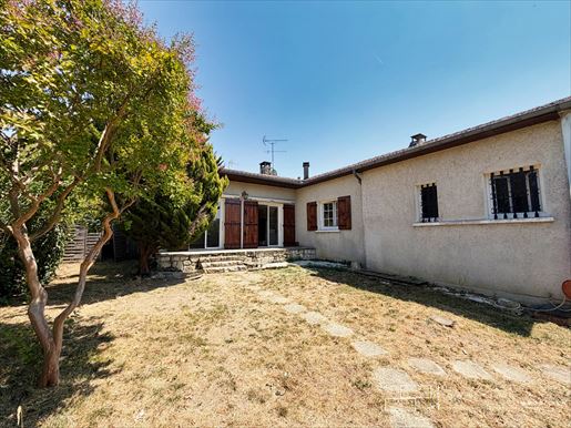 5 pièces 165 m² · à Auch · 165 m² · 254 900 €