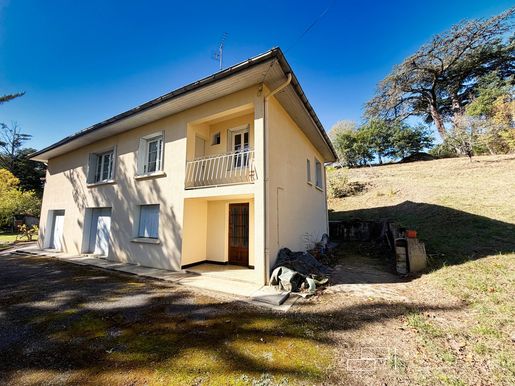 Maison 5 pièces 95 m² · à Auch · 95 m² · 155 900 €