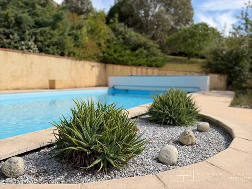4 pièces 120 m² · à Montaut-les-Créneaux · 120 m² · 270 000 €