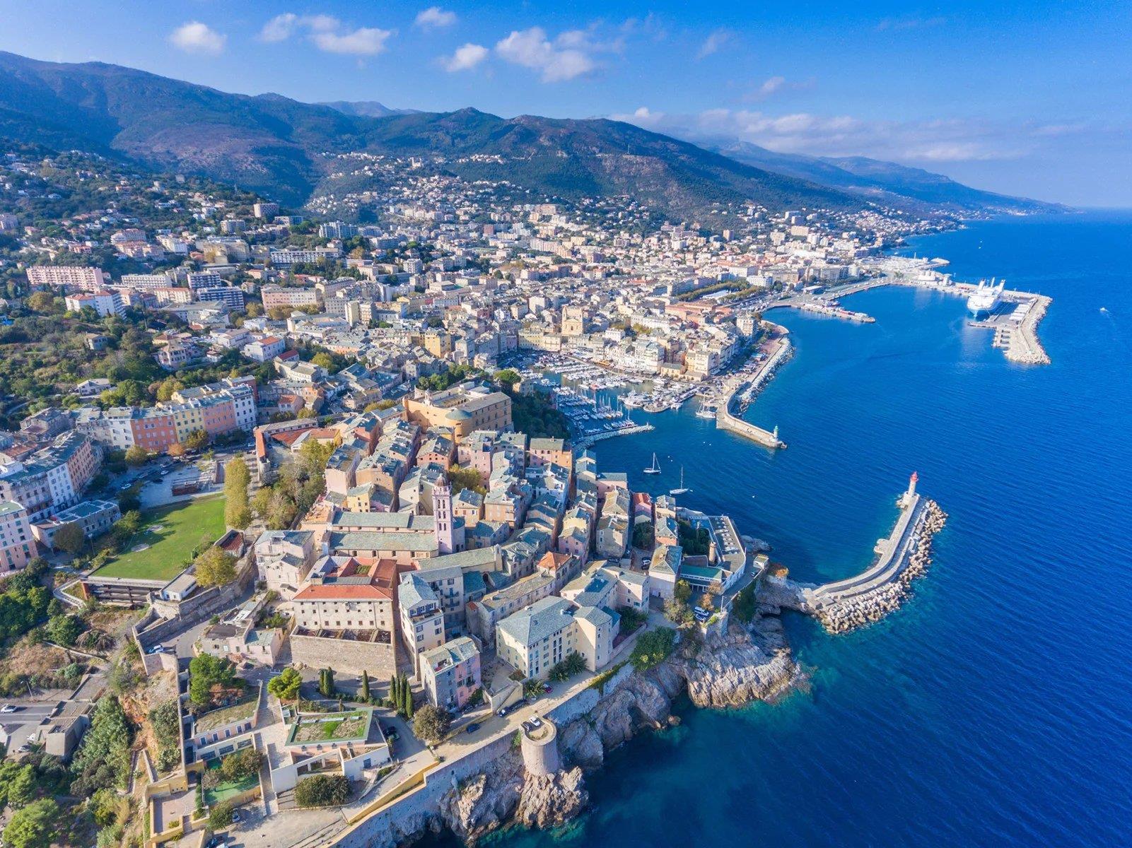 Appartement à vendre, 76m², Bastia