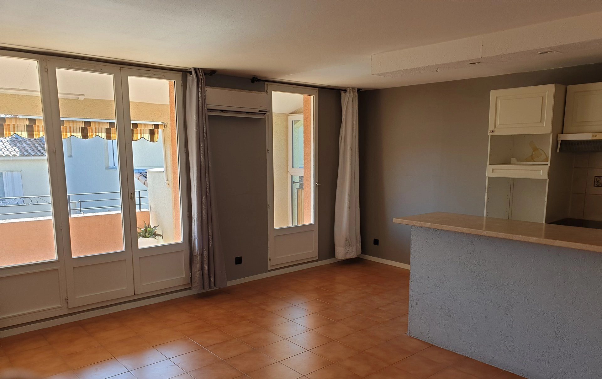 Appartement à louer, 46m², Saint-Laurent-du-Var