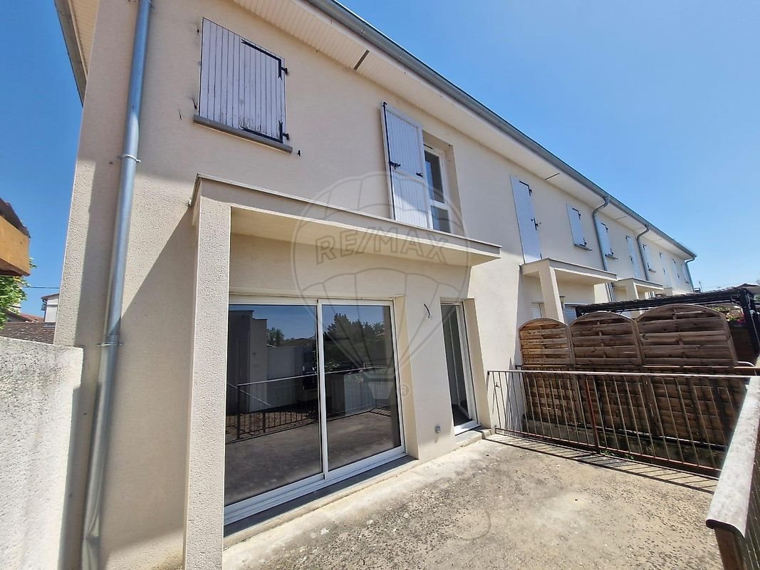 Maison à vendre, 79m², Jassans-Riottier