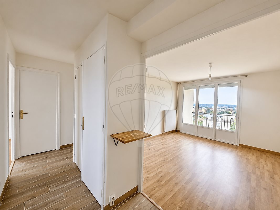 Appartement à louer, 60m², Limas