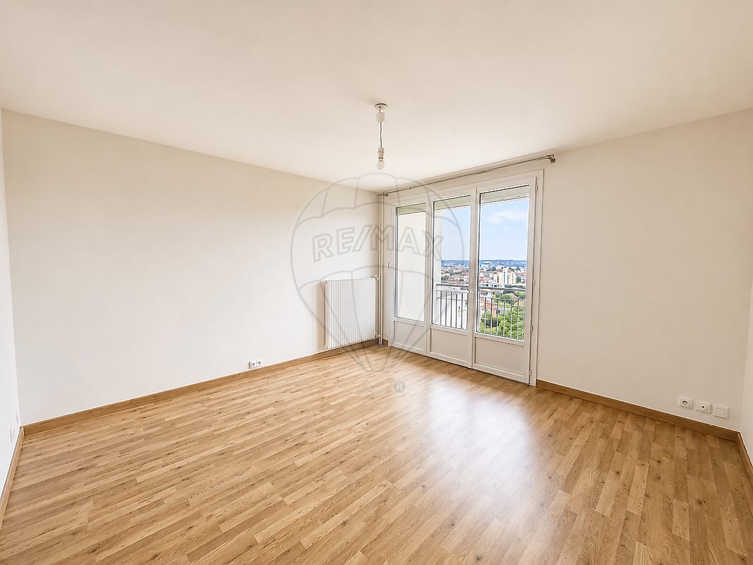 Appartement à louer, 60m², Limas