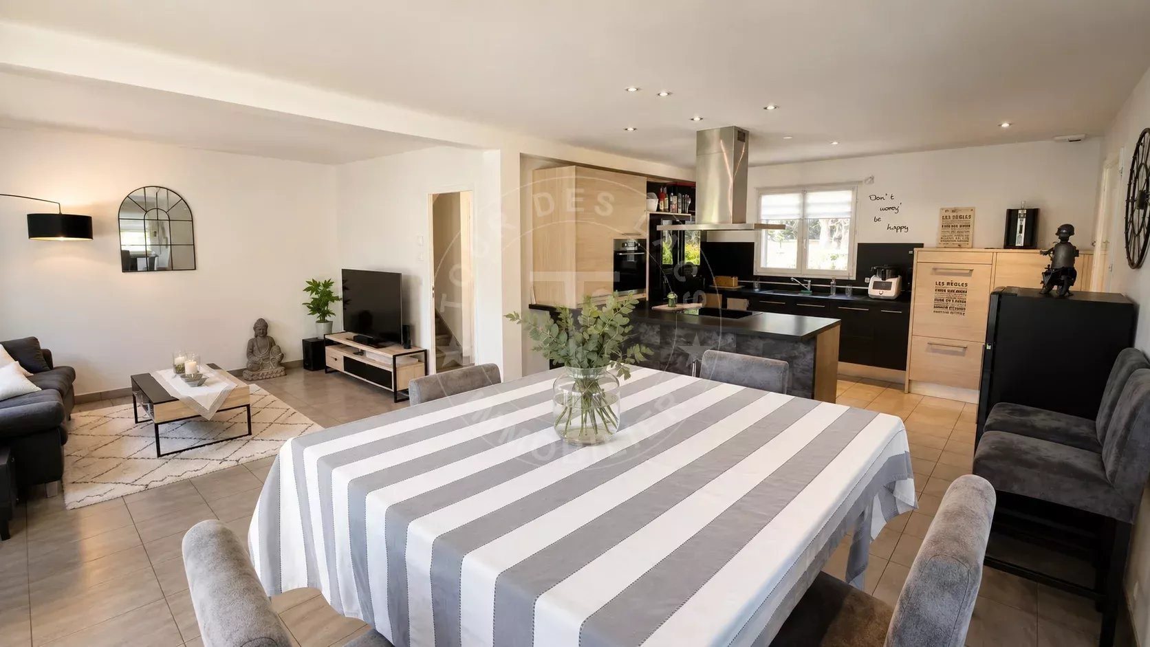 Maison à vendre, 115m², Quintal