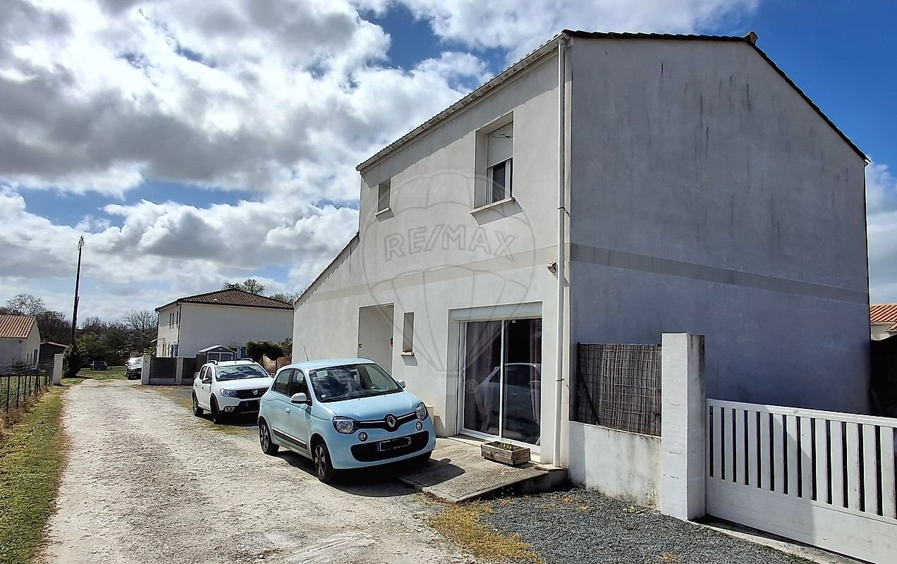 Maison à vendre, 123m², Semussac