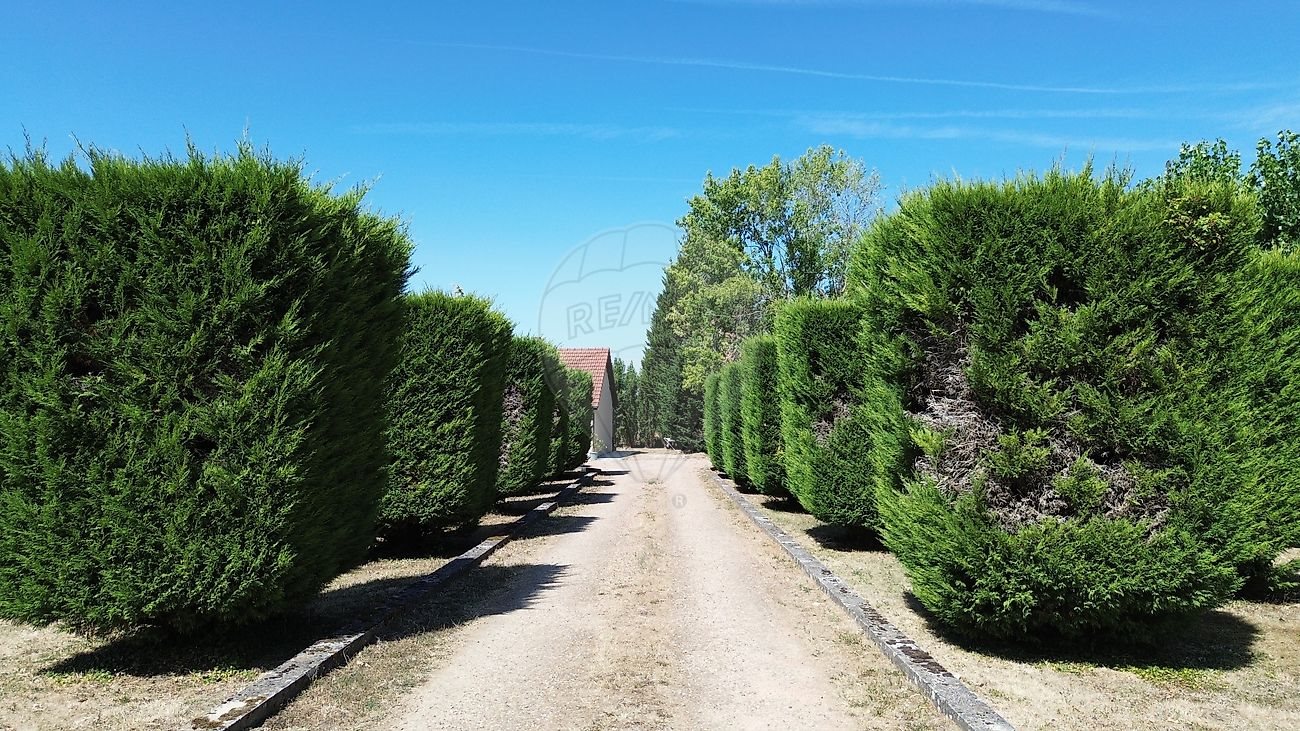 Maison à vendre, 171m², Varennes-Vauzelles