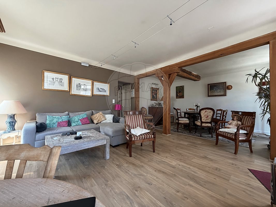 Maison à vendre, 127m², Saint-Vérain
