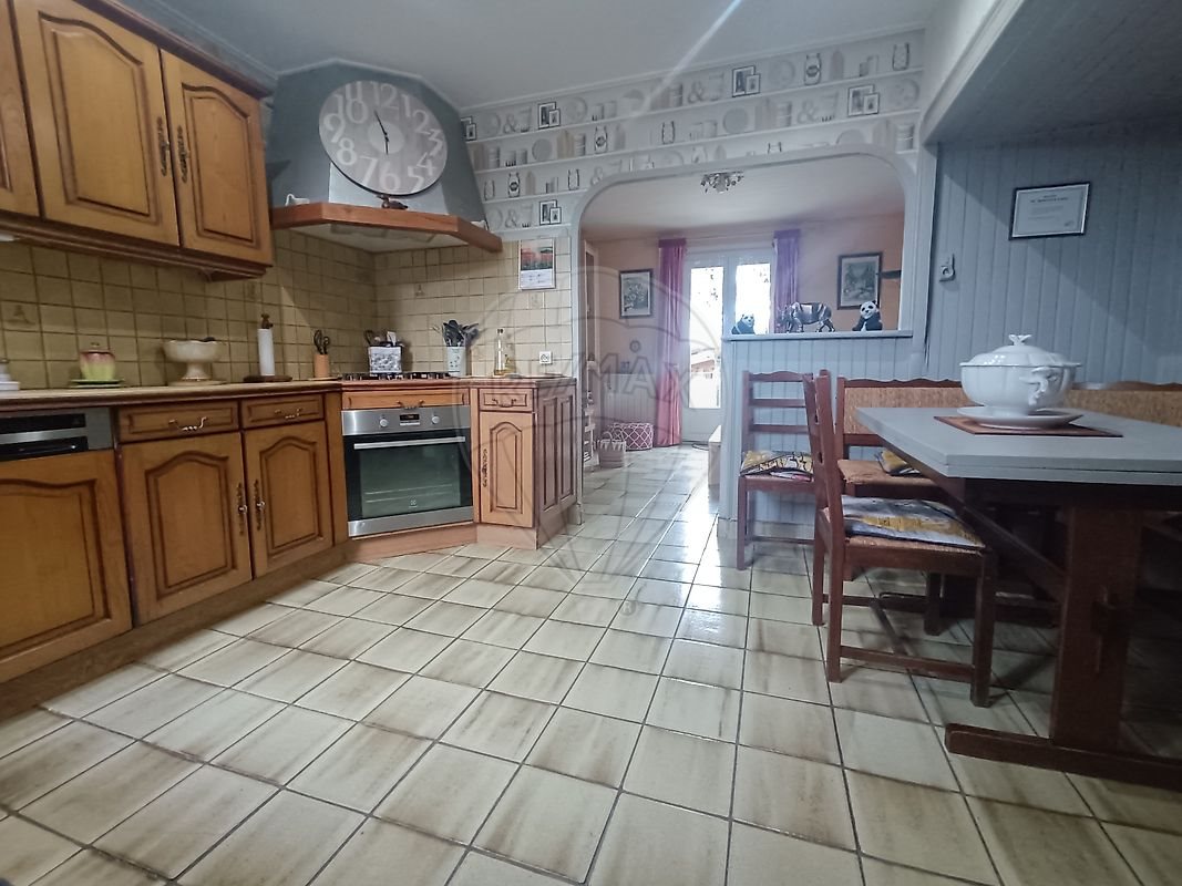 Maison à vendre, 160m², Varennes-Vauzelles