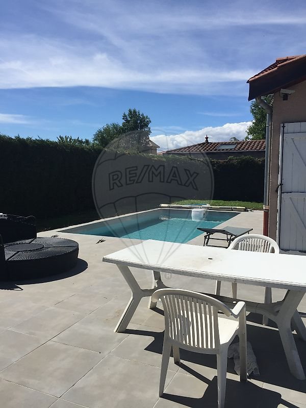 Maison à louer, 88m², Chaleins