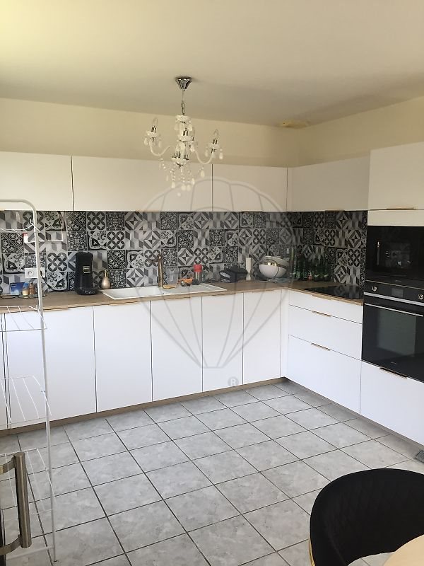 Maison à louer, 88m², Chaleins