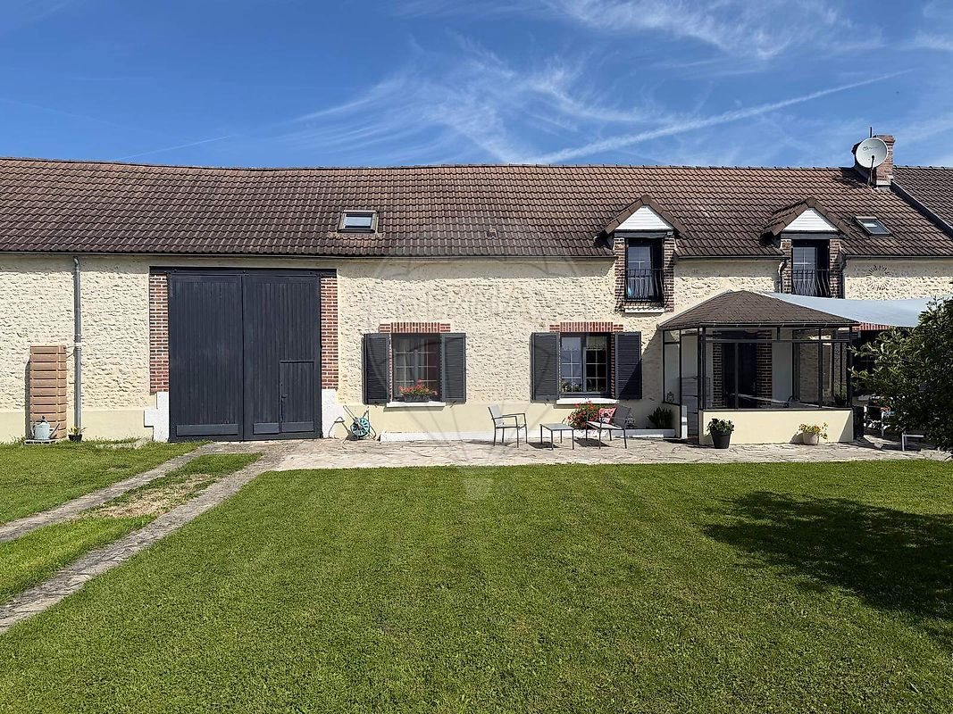 Maison à vendre, 117m², Corquilleroy