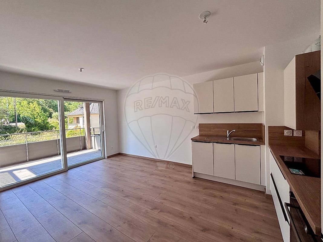 Appartement à louer, 40m², Manom