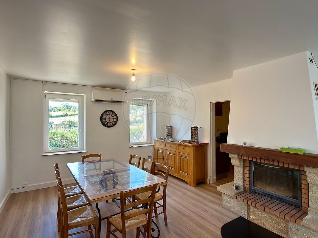 Maison à vendre, 230m², Luzy