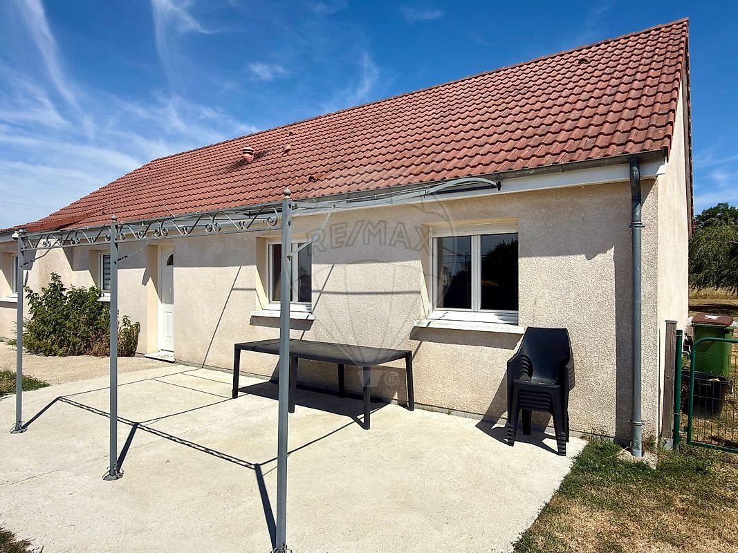 Maison à vendre, 118m², Saint-Pierre-le-Moûtier