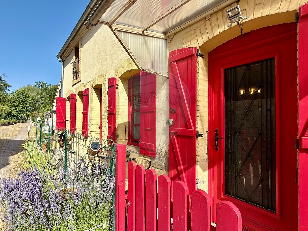 Maison à vendre, 115m², Saint-Léger-des-Vignes