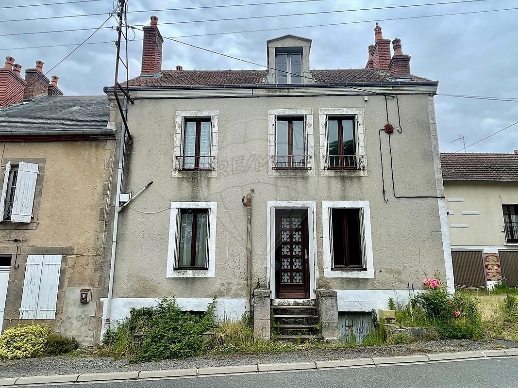 Maison à vendre, 130m², Luzy