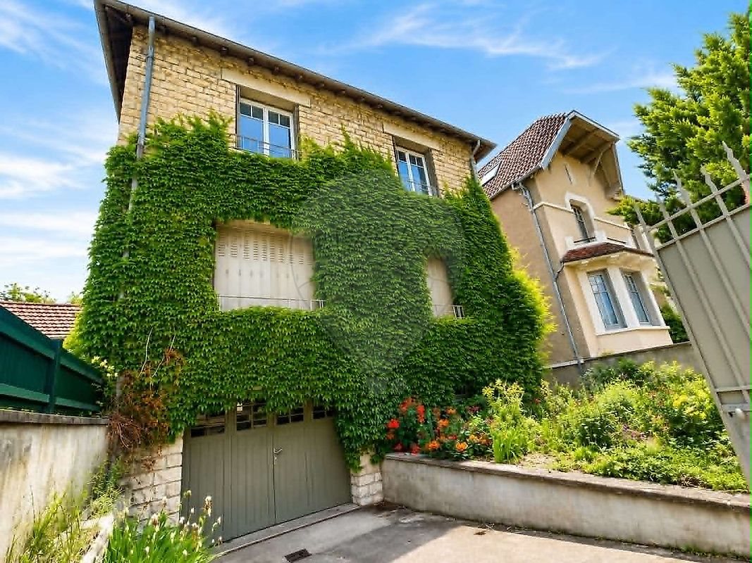 Maison à vendre, 126m², Nevers