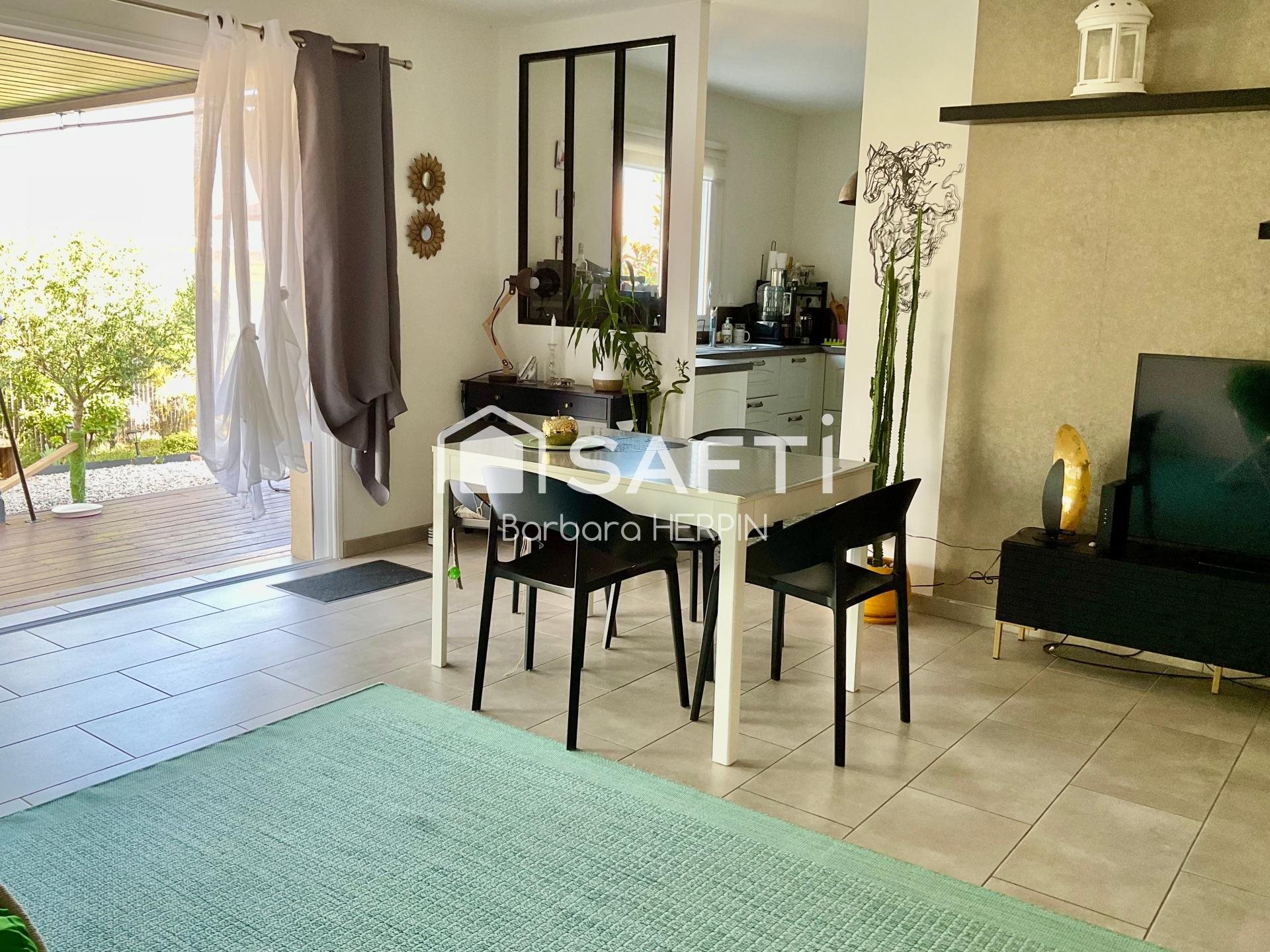 Maison à vendre, 95m², Mios