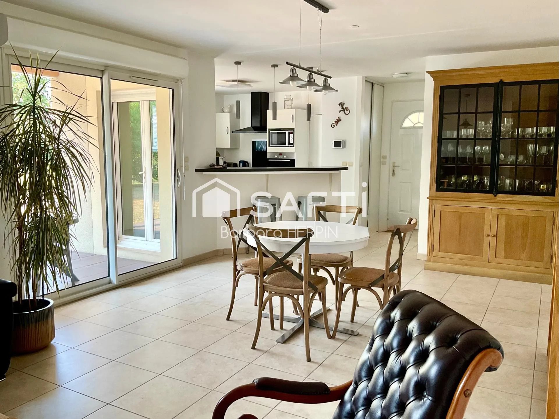 Maison à vendre, 95m², Mios