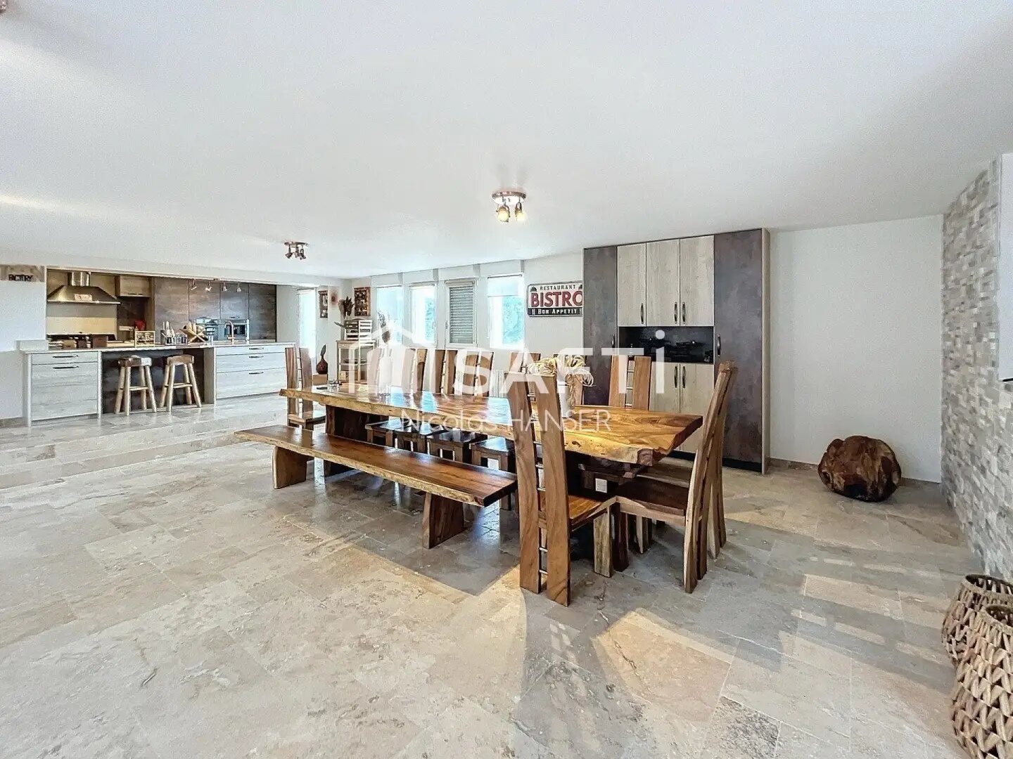 Maison à vendre, 717m², Le Pompidou