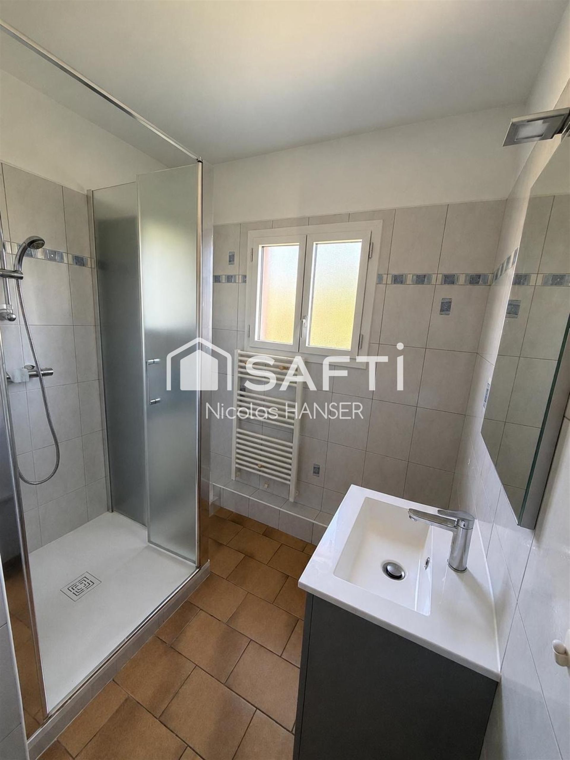 Appartement à vendre, 70m², Alès
