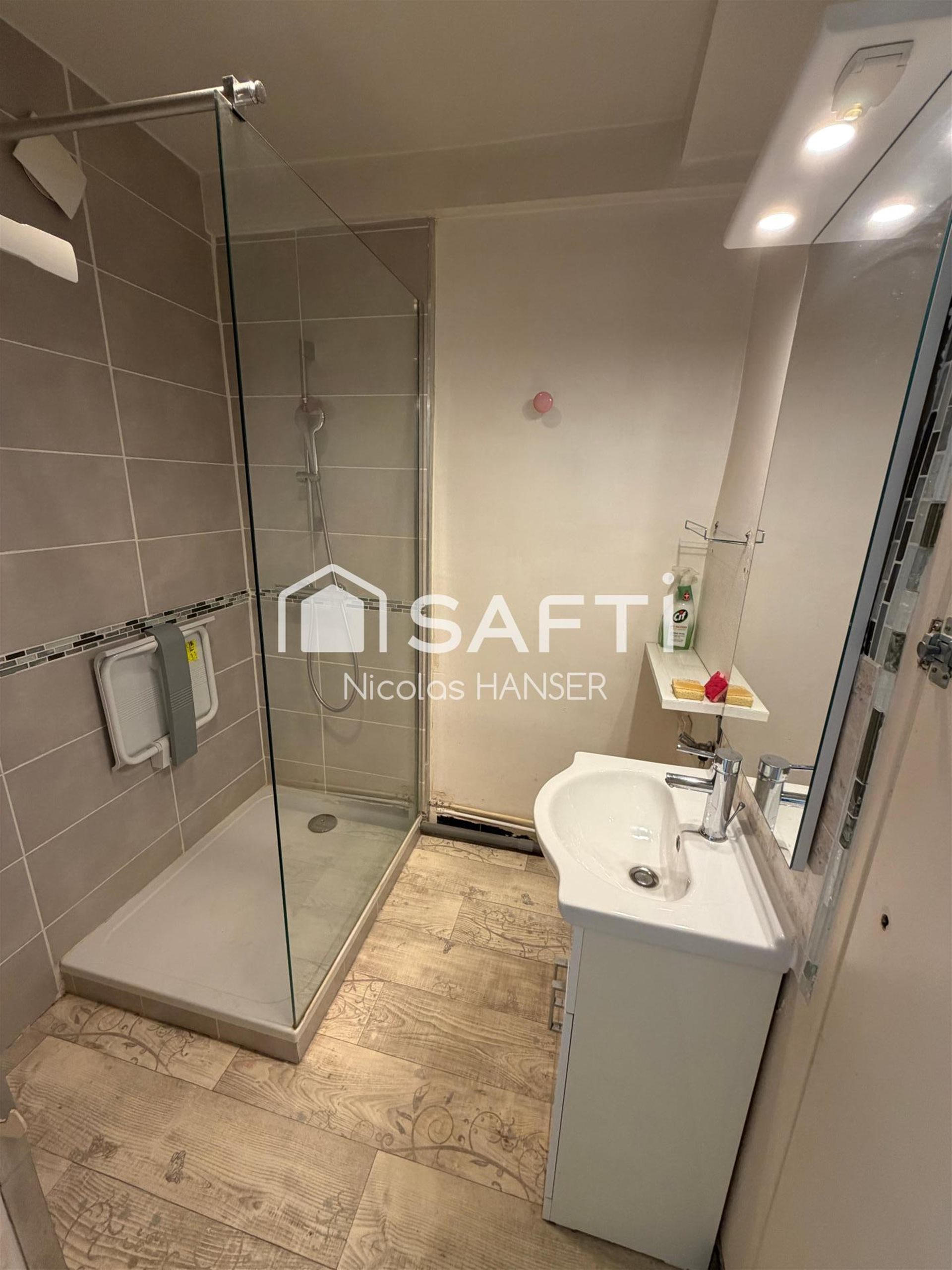 Appartement à vendre, 56m², Alès