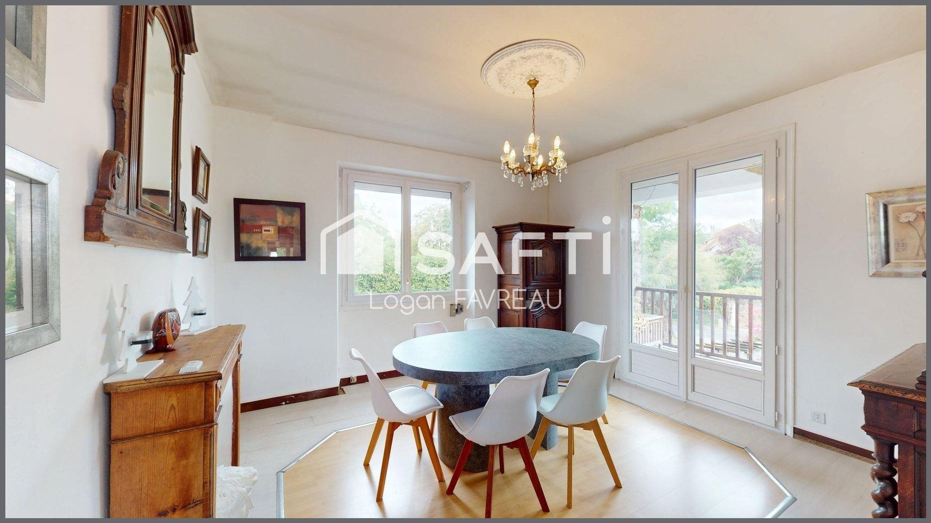 Maison à vendre, 170m², Bretenoux
