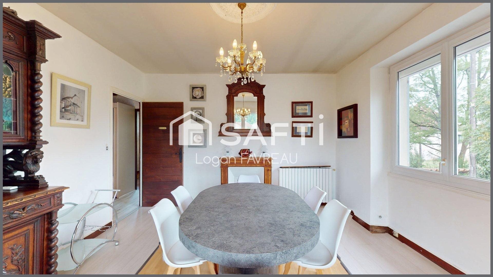 Maison à vendre, 170m², Bretenoux