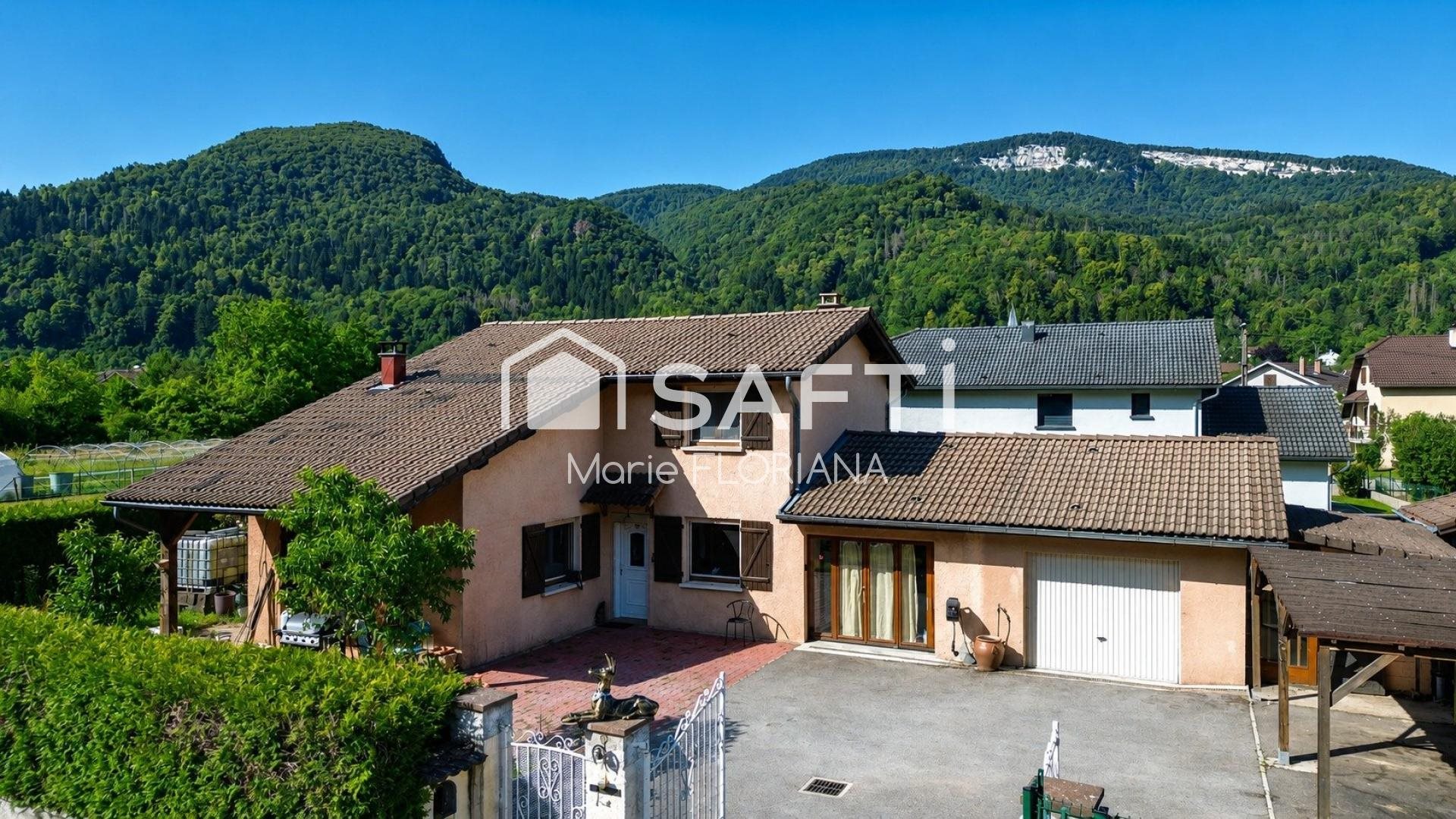 Maison à vendre, 108m², Vaux-lès-Saint-Claude