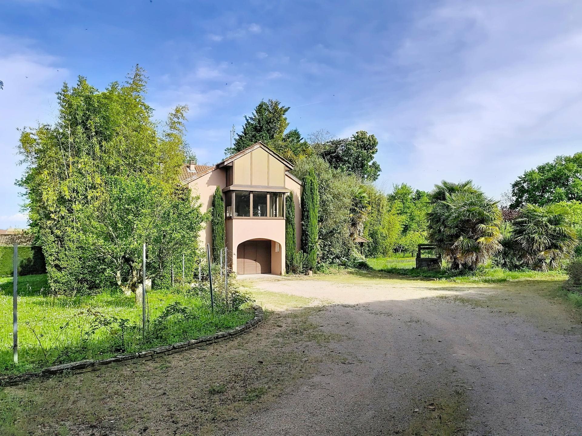Maison à vendre, 194m², Crêches-sur-Saône