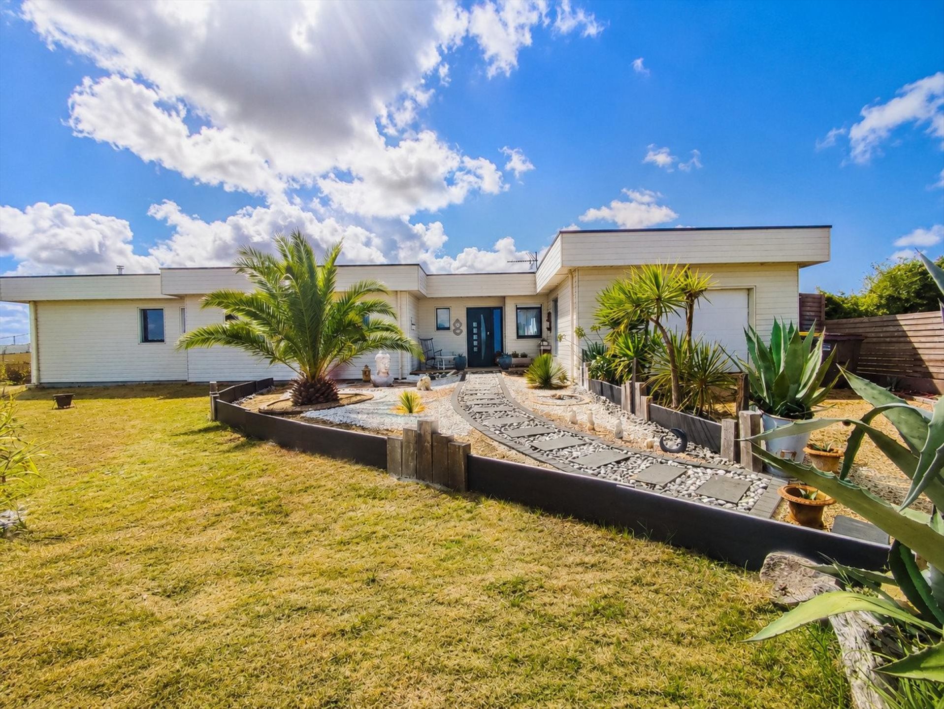 Maison à vendre, 168m², Plounévez-Lochrist