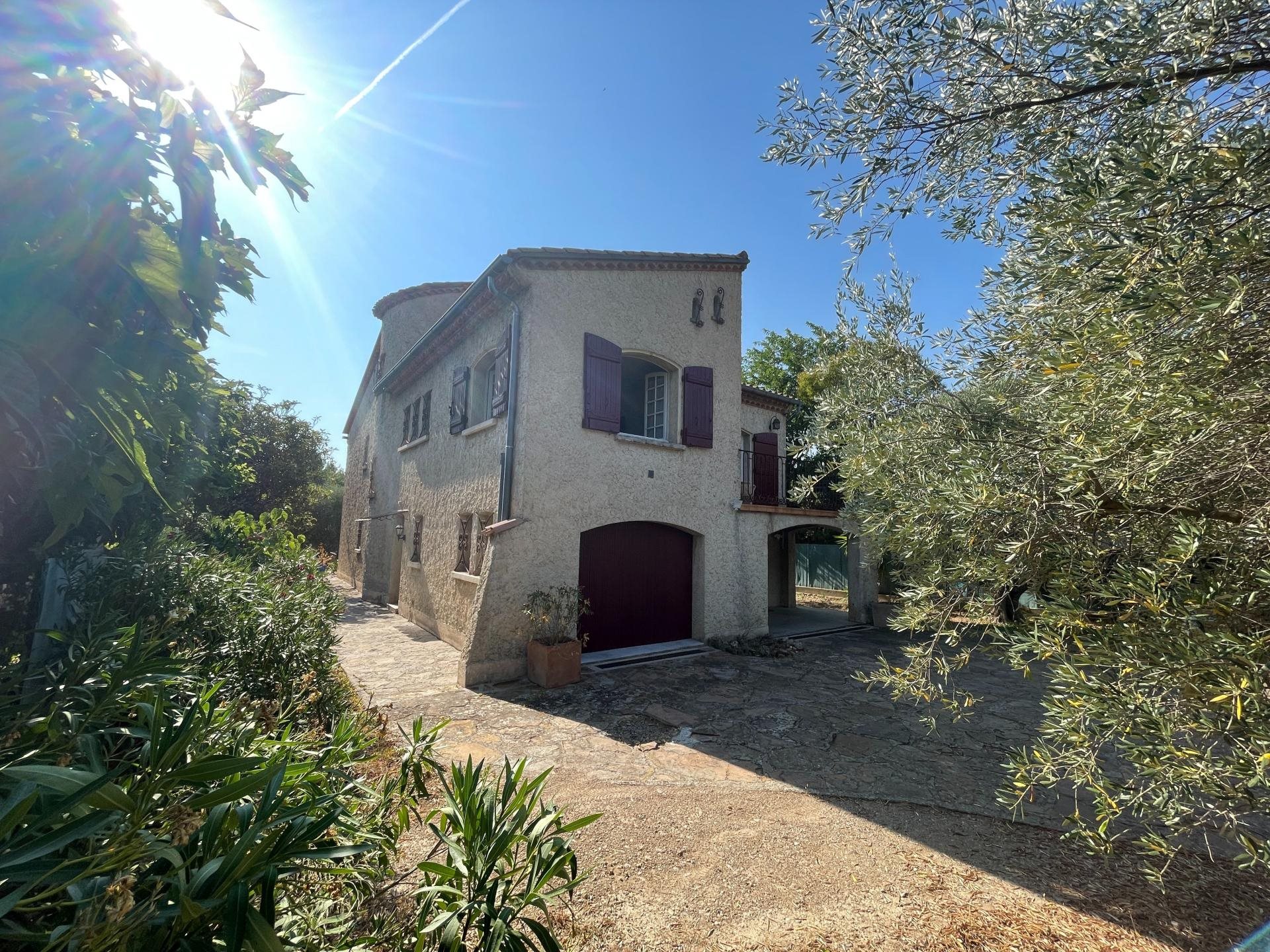 Maison à vendre, 158m², Clermont-l'Hérault