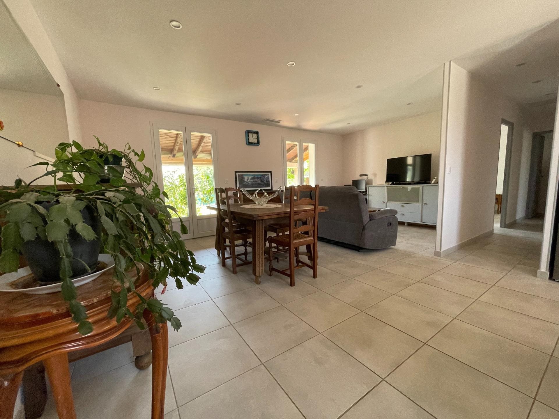 Maison à vendre, 84m², Roujan
