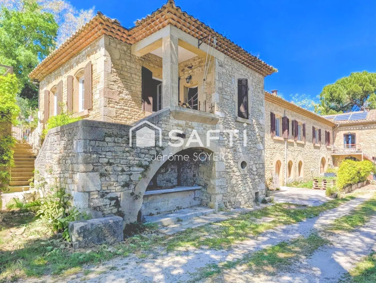 Maison à vendre, 150m², Vénéjan