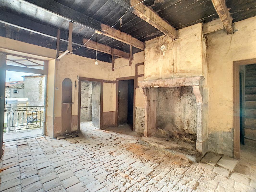 Maison à vendre, 61m², Champeix