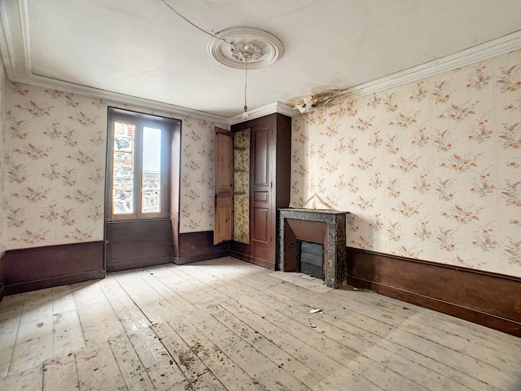 Maison à vendre, 61m², Champeix