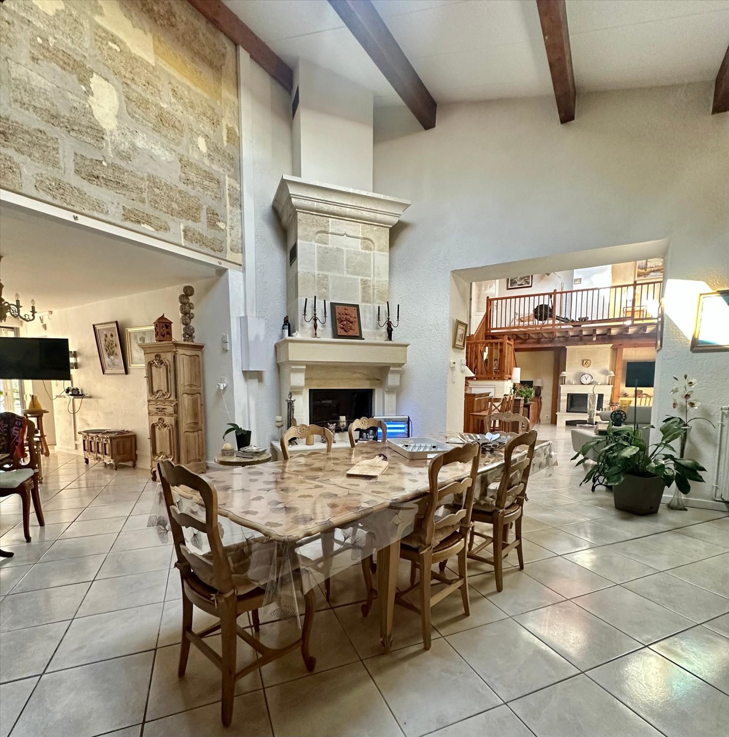 Maison à vendre, 371m², Saint-Genès-de-Castillon