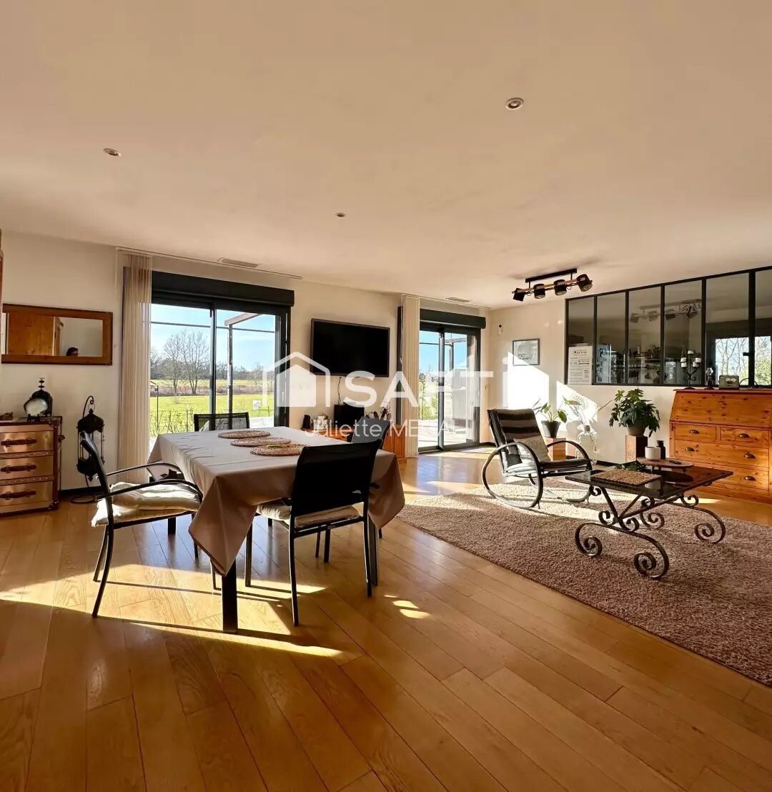 Maison à vendre, 140m², Villefranche-de-Lonchat