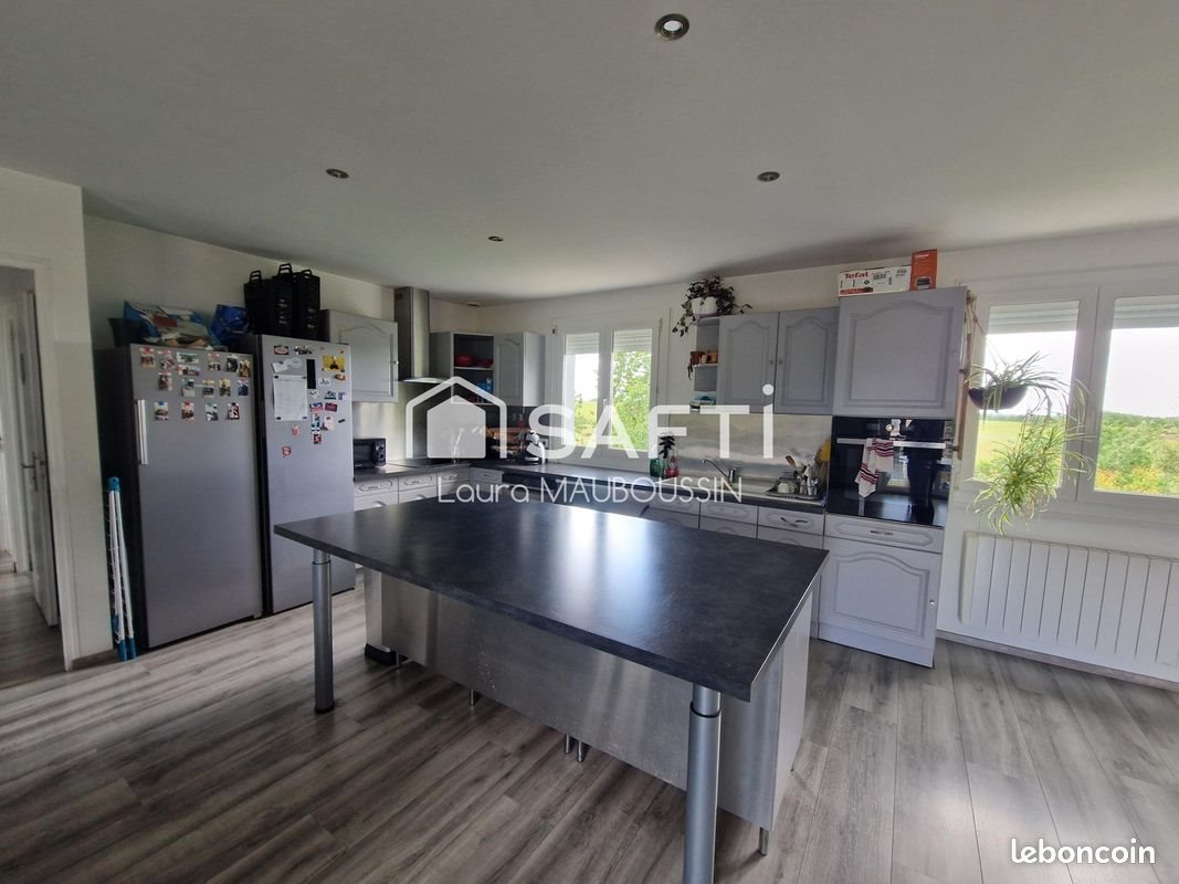 Maison à vendre, 150m², Grand-Auverné