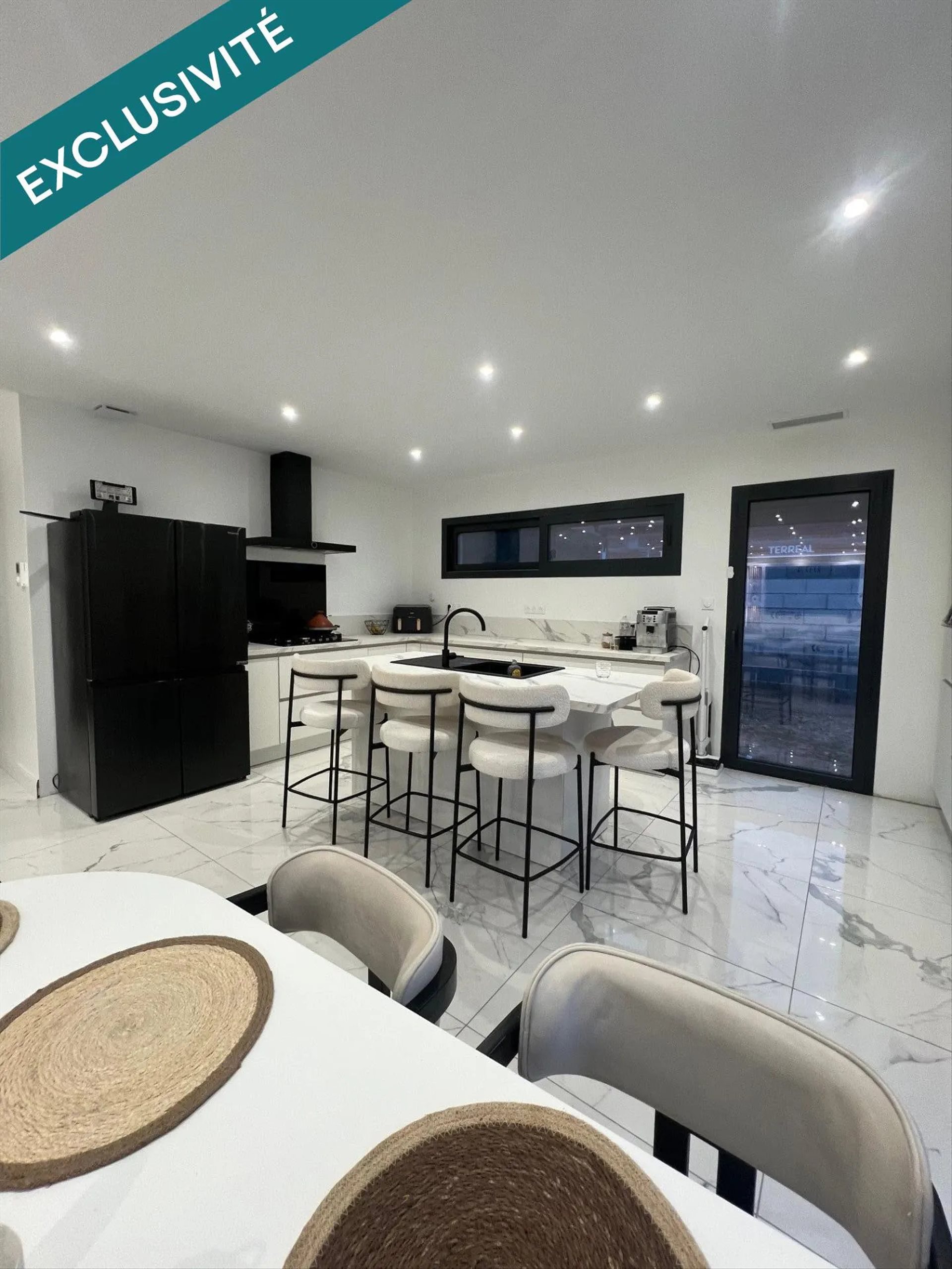 Maison à vendre, 149m², Saint-Seurin-sur-l'Isle