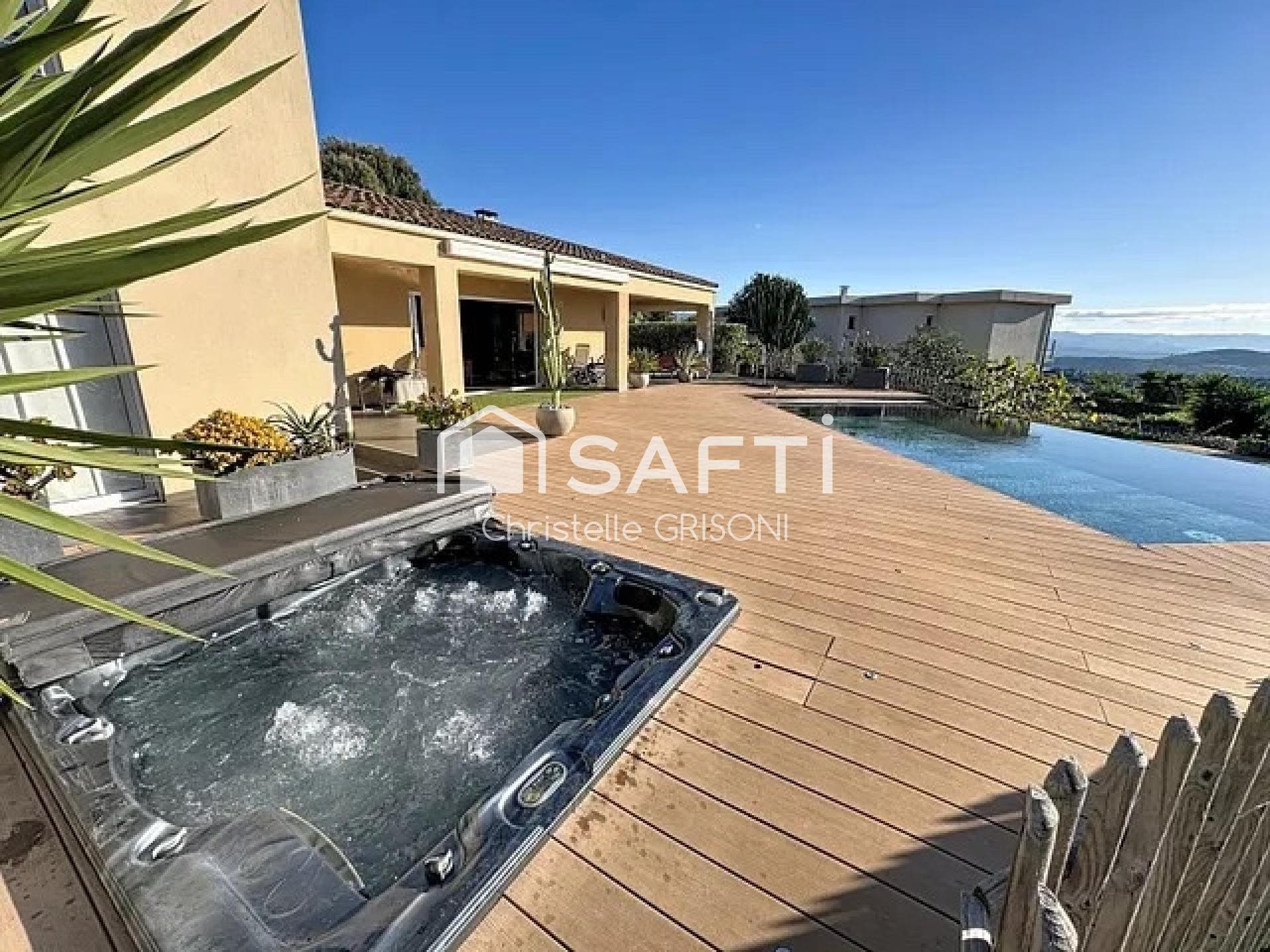 Maison à vendre, 220m², Afa