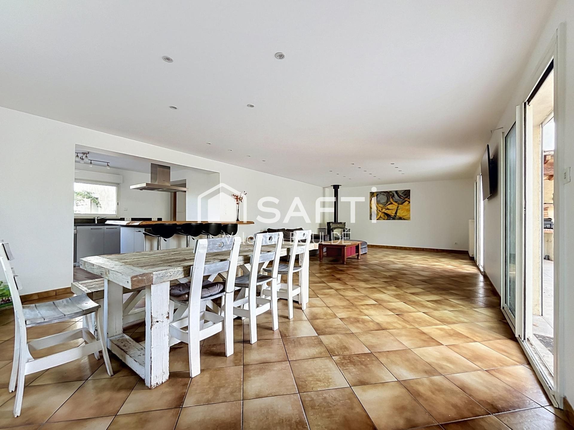 Maison à vendre, 162m², Ambarès-et-Lagrave