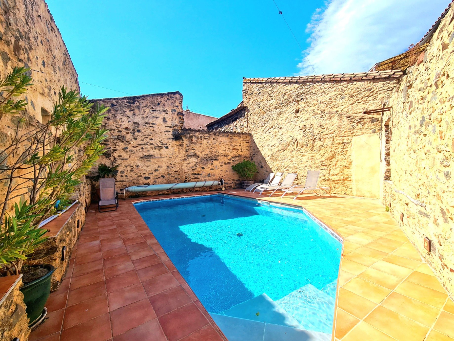 Maison à vendre, 121m², Saint-Nazaire-de-Ladarez