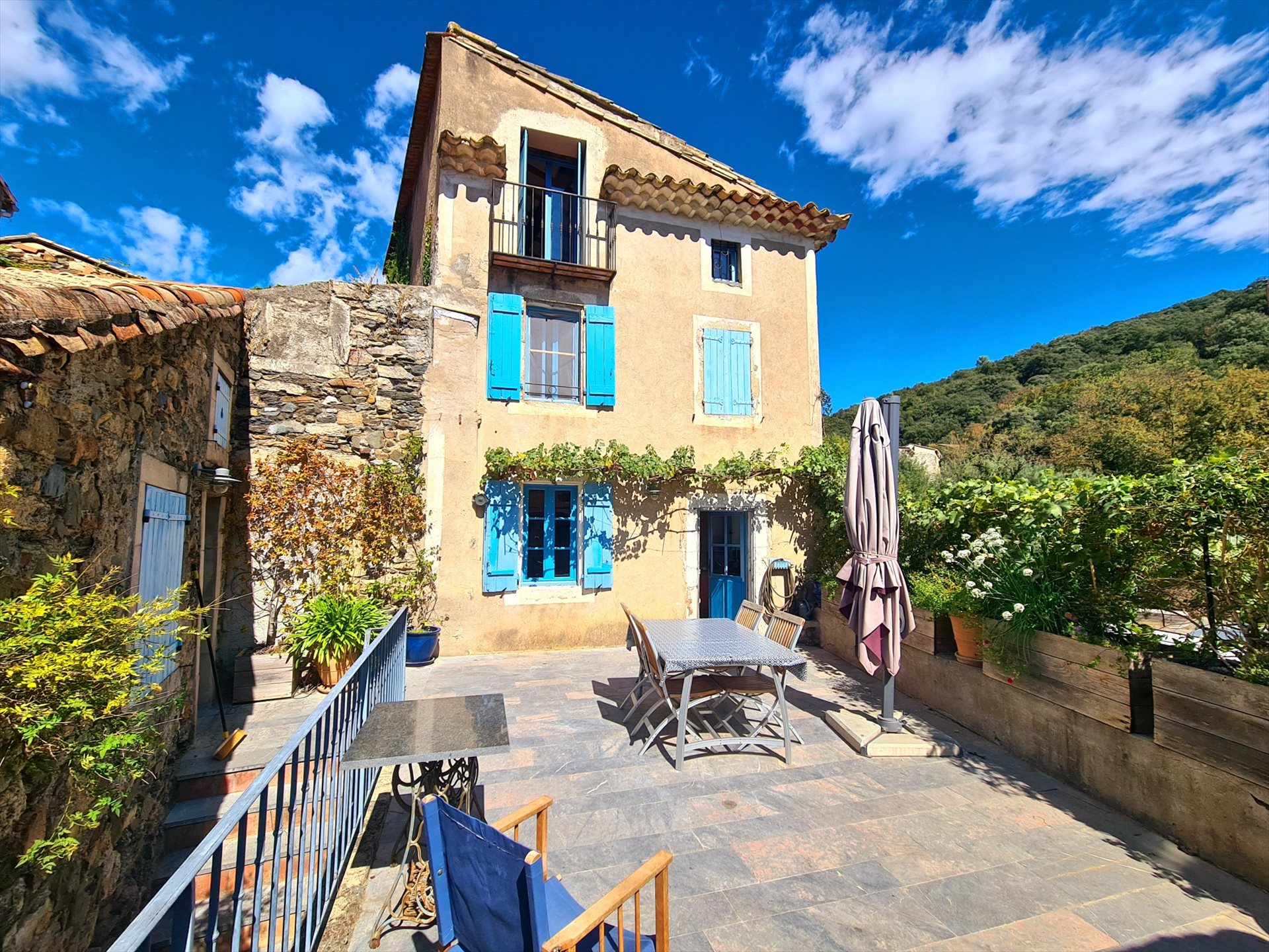 Maison à vendre, 121m², Saint-Nazaire-de-Ladarez
